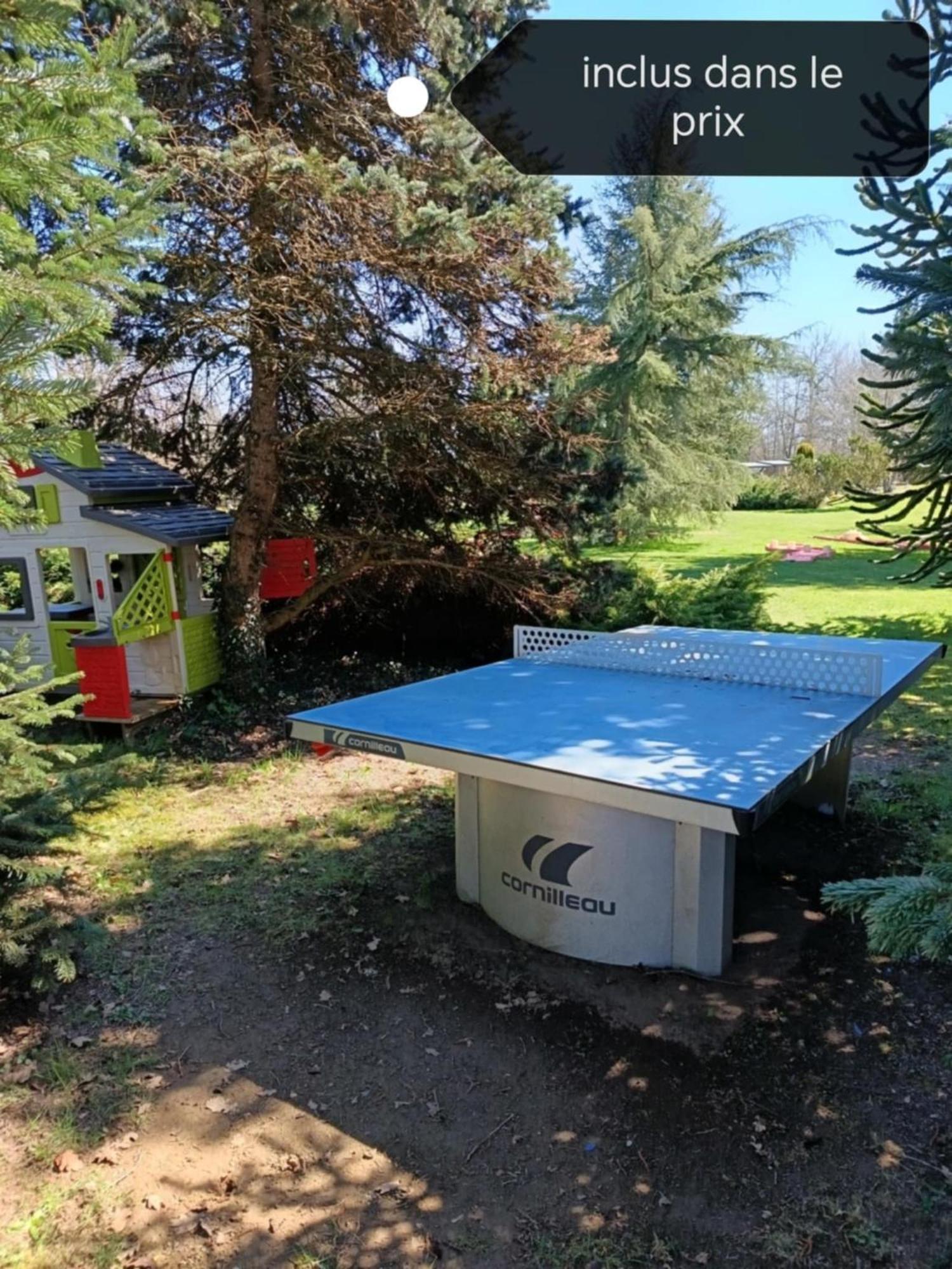 A L'Oree Du Parc Saint-Priest-des-Champs ภายนอก รูปภาพ