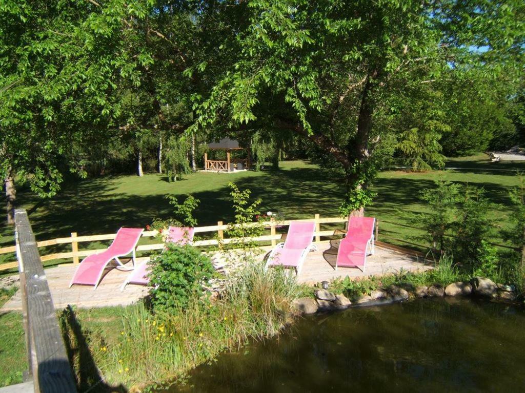 A L'Oree Du Parc Saint-Priest-des-Champs ภายนอก รูปภาพ
